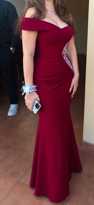 Rochie rosie eleganta