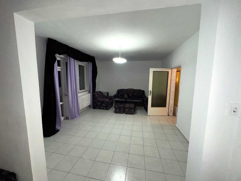 Дава се под наем Многостаен апартамент в Разград, Лудогорие - 130 кв.м за 164000 € - Снимка #2