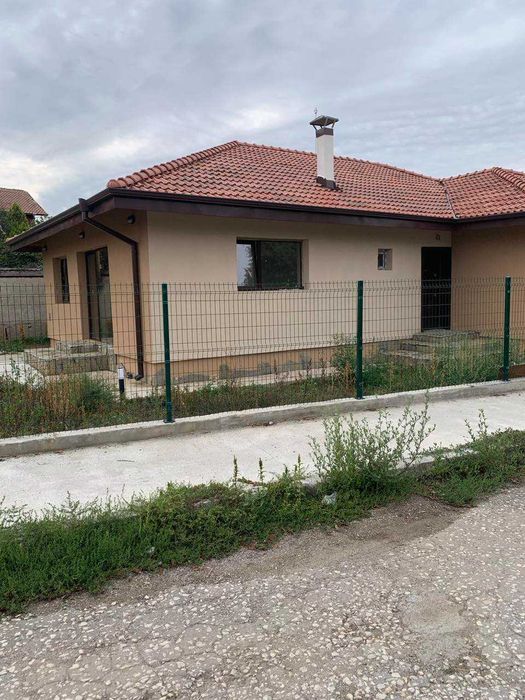 Продава се Къща в с. Чепинци, Област София-град - 119 кв.м за 1942 €/кв.м - Снимка #1