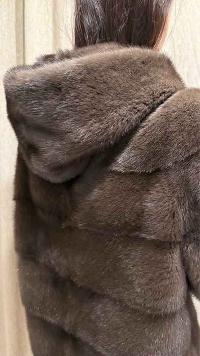 Продам шубу состояние хорошая