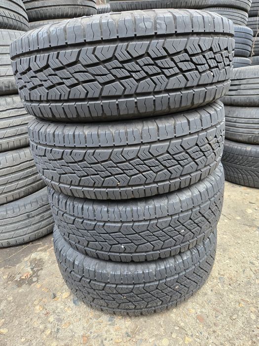 4бр. 215 65 16 Continental всесезонни.