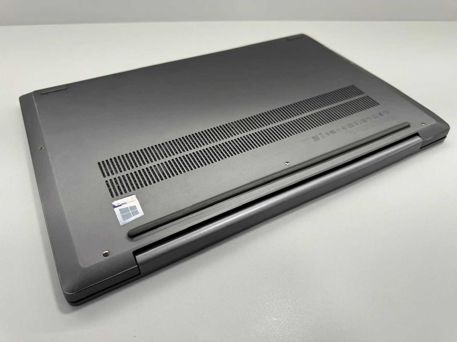 Laptop SH Lenovo Ideapad 5 15 i5-1135G7 ssd 256GB 8GB ram