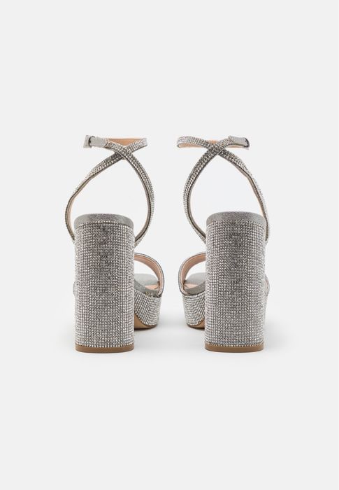 Сандали Steve Madden размер 38