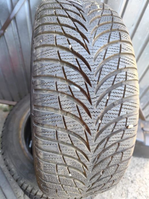 Anvelope 205 55 r16 iarna Goodyear