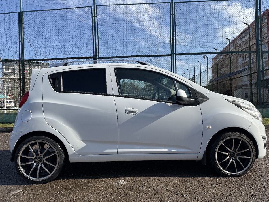 Spark srochni sotiladi