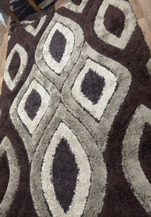 Ковер с большим ворсом