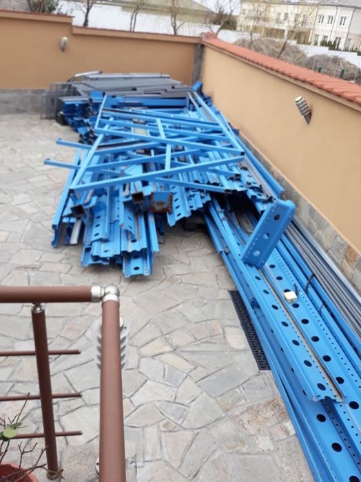 Продава се Промишлена сграда в Пловдив, Тракия - 200 кв.м за 37 €/кв.м - Снимка #1