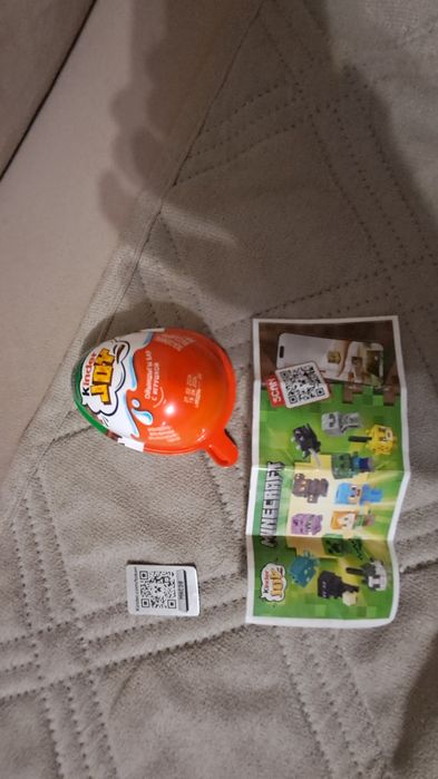 Продам редкую фигурку kinder joy Minecraft