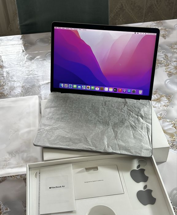 MacBook Air 13 M1, 8/256Gb