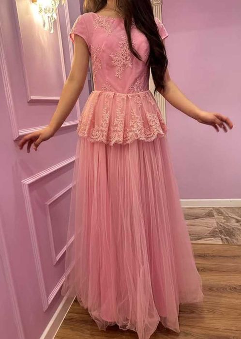 Вечернее платье.