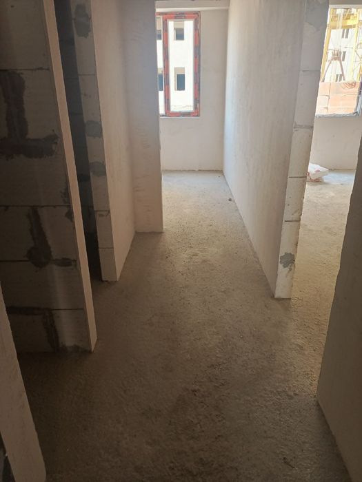 Navoiy Kvartira sotiladii