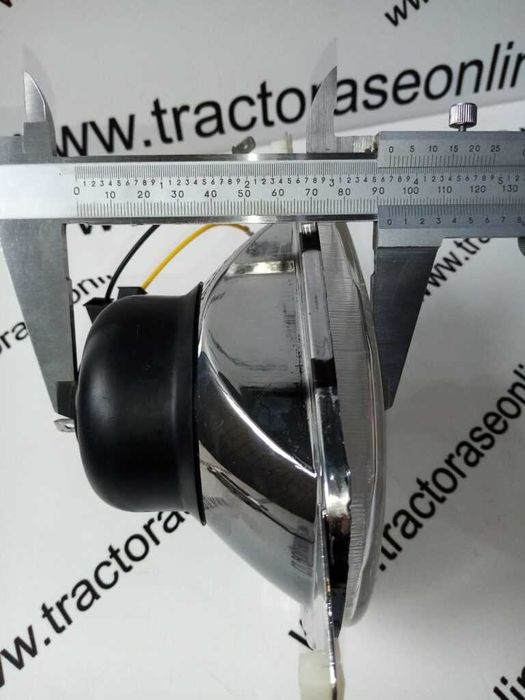 Far trei lumini Carraro, Ferrari Pasquali