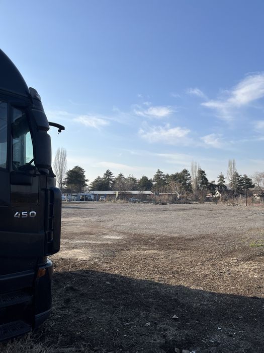 Дава се под наем Гараж / Паркомясто в Перущица - 4000 кв.м за 7.65 € - Снимка #4