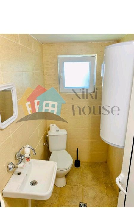 Къща в Варна, област-гр.Бяла площ 450 цена 350000