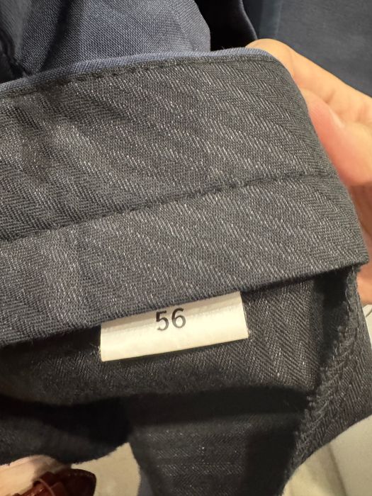 Италиански мъжки костюм - сако и панталон - тъмносин - висок клас