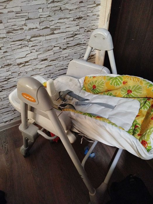 Стульчик для кормления