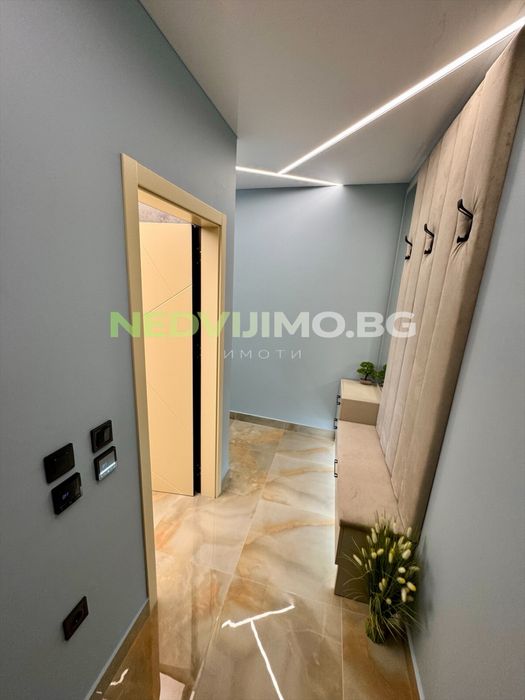 Продава се Двустаен апартамент в Варна, Бриз - 67 кв.м за 1660 €/кв.м - Снимка #6