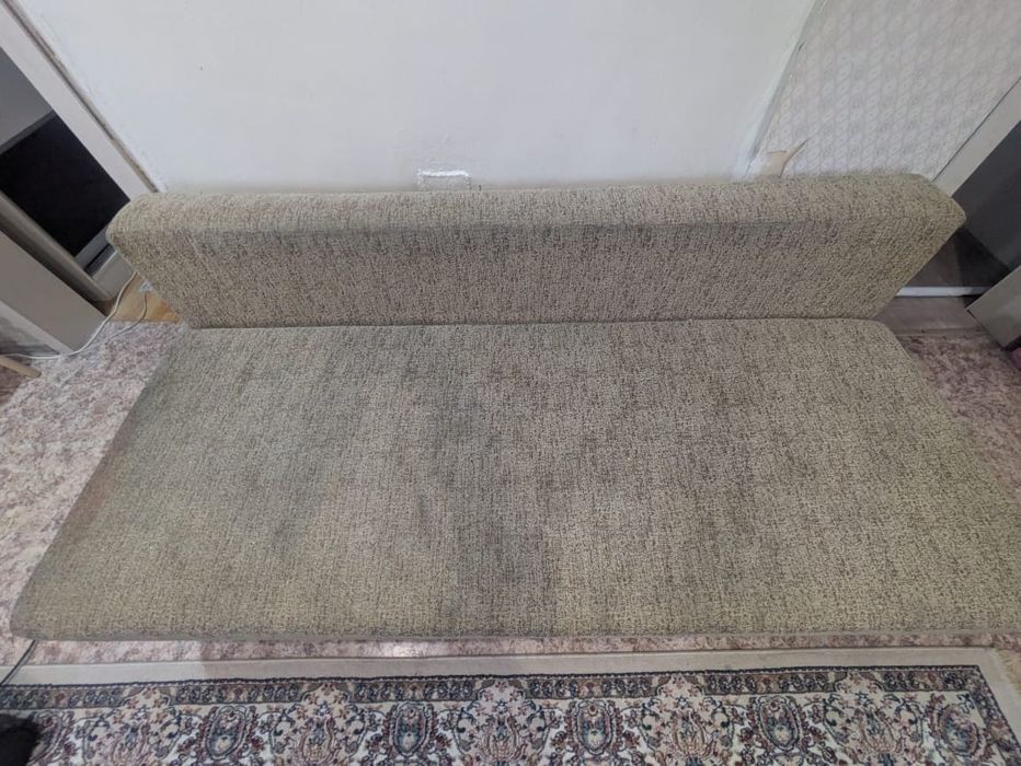 Продам диван с креслом