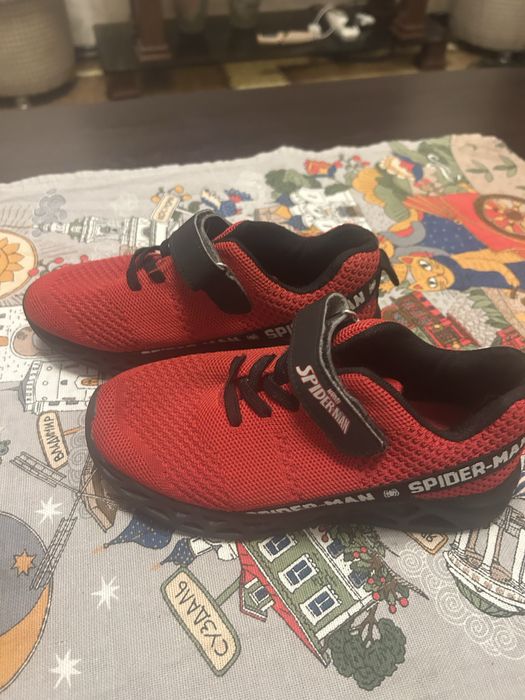 Продаются макасины детские новые