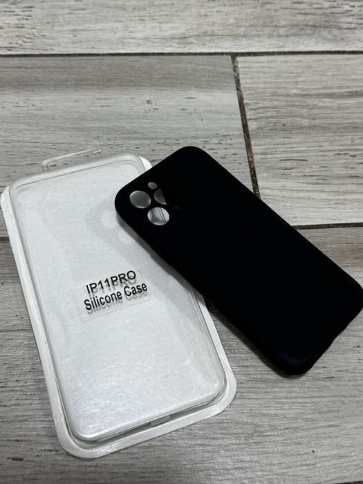 Husa cu catifea pe interior pentru iPhone 11 Pro