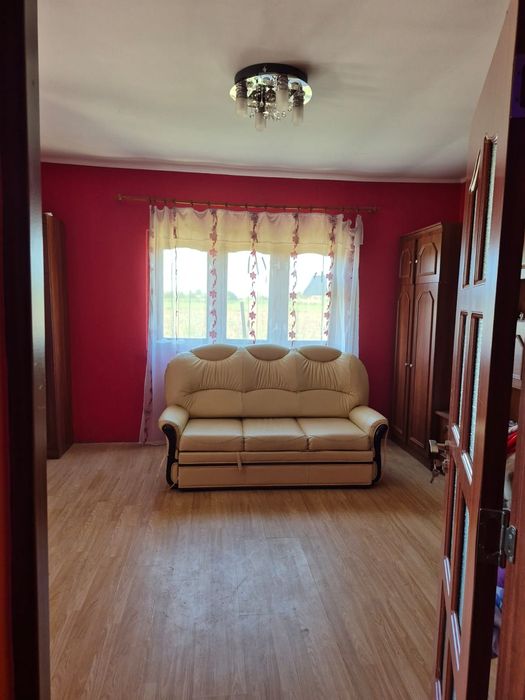 Casa cu 3 camere in Acatari