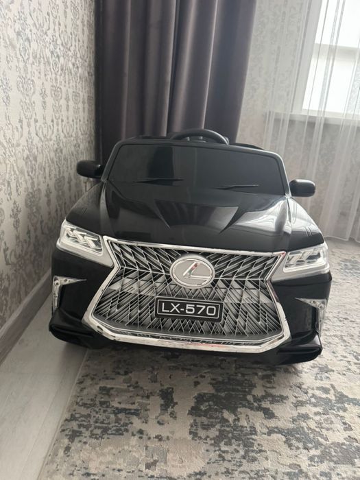 Продам машинку в отличном состоянии