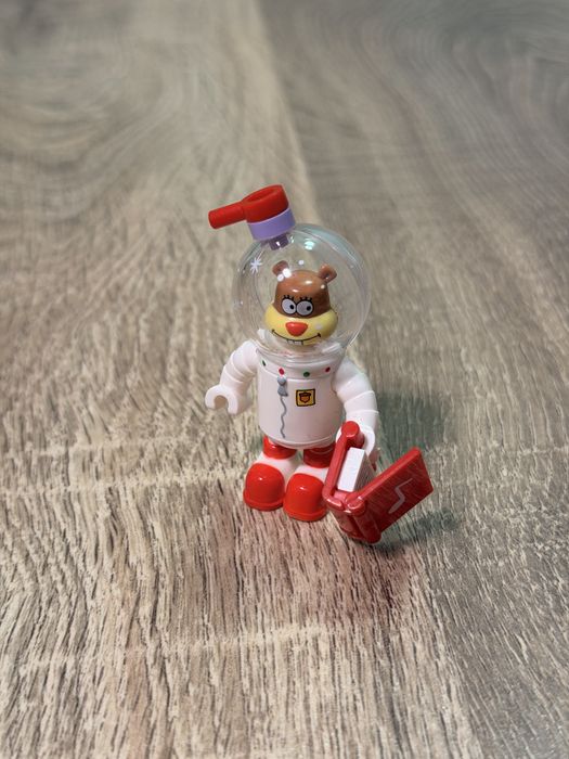 Игрушки продам, пишите