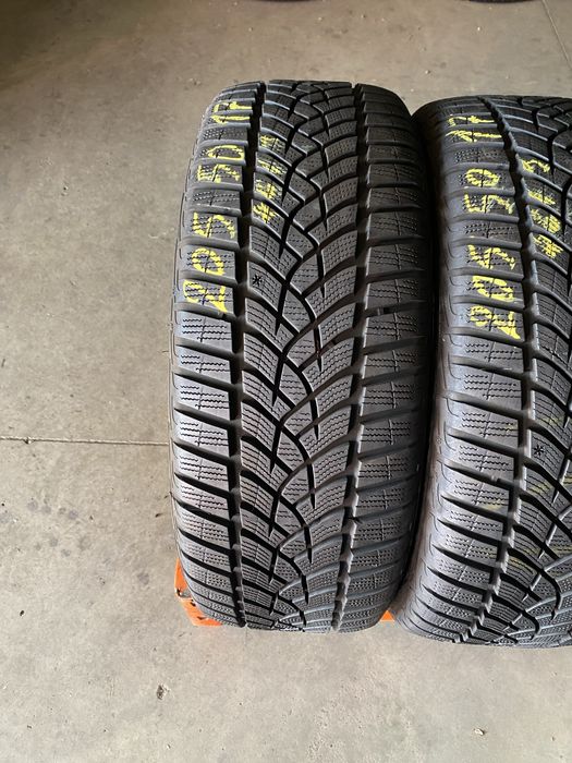 Anvelope iarna 205/50/17 Goodyear Ultra Grip Performance 205 50 17 R17