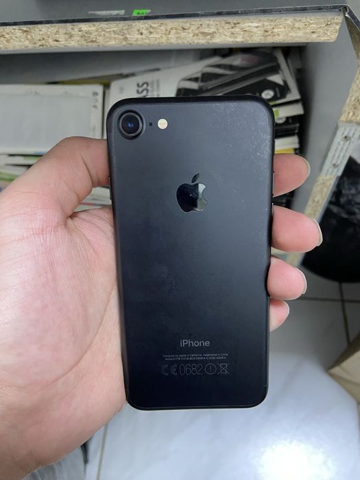 iphone 7 black 32gb