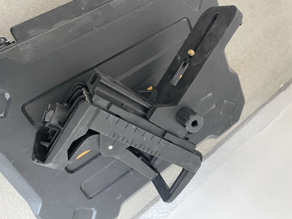 Laserliner CompactPlane-Laser 3G Pro лазарен нивелир