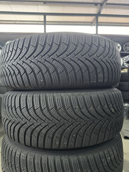 4 Броя 205/55/16 Hankook 2x6,8mm 2x5mm