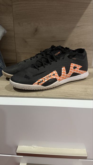 Футбольные кеды,Nike профессиональные
