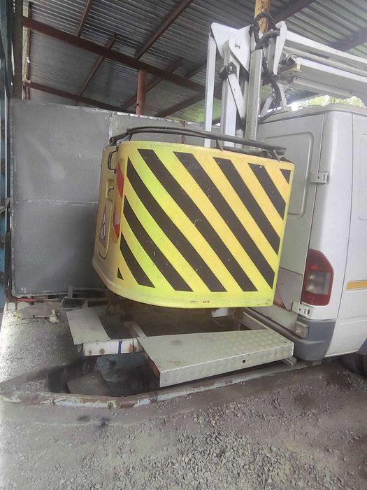 Mersedes-Benz Sprinter 208 D