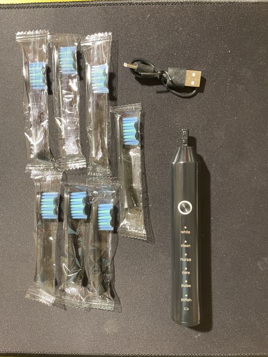 Vand periuta de dinti electrica