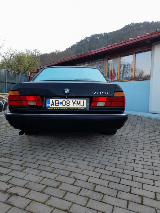 Vind piese  BMW diferite