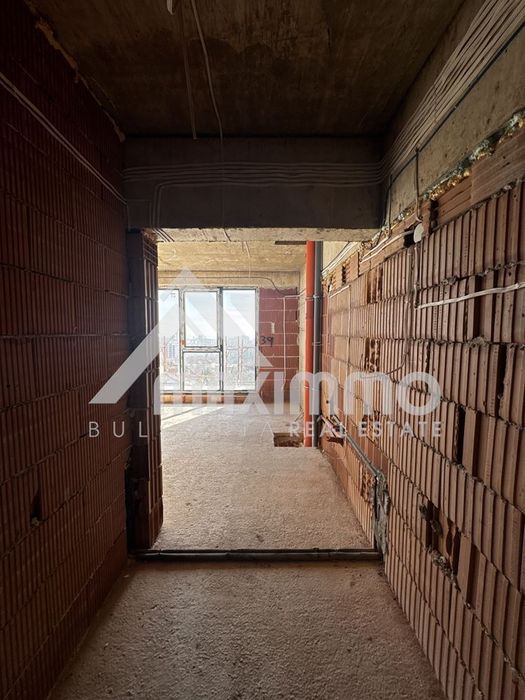 Продава се Тристаен апартамент в Варна, Цветен квартал - 110 кв.м за 714 €/кв.м - Снимка #11