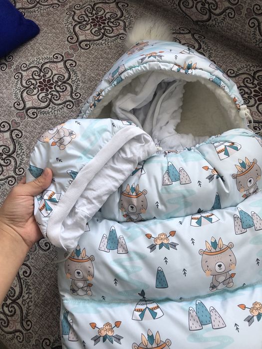 Продам кокон с комбинезоном