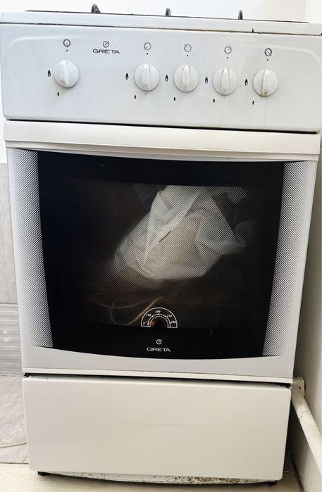 Продам газовую плиту