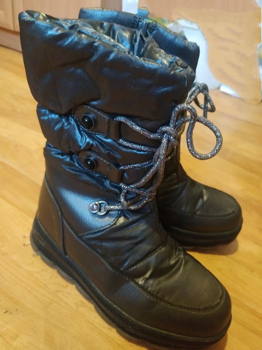 Продам детские дутыши