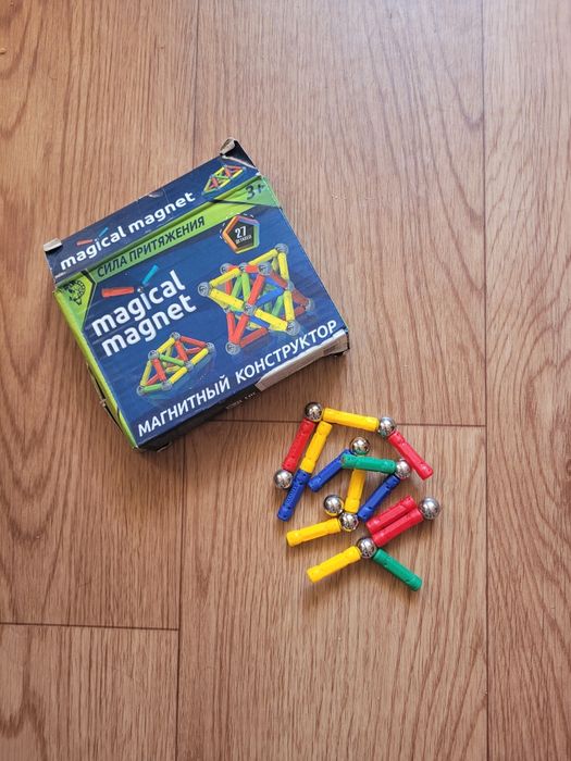 Игрушки (мазайка и конструкторы)