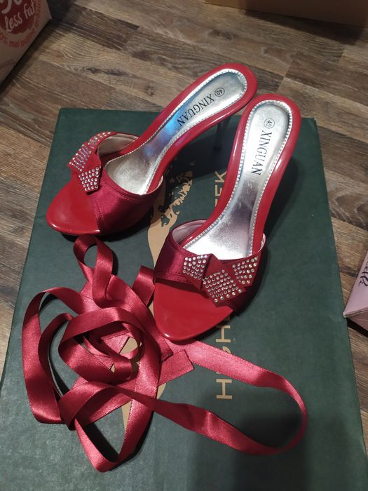 Нови летни сандали