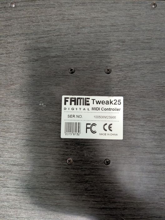 MIDI клавиатура fame