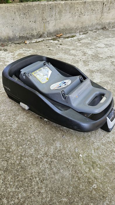 Комплект 3 в 1 - Isofix база, Maxi Cosi Pebble + Pearl