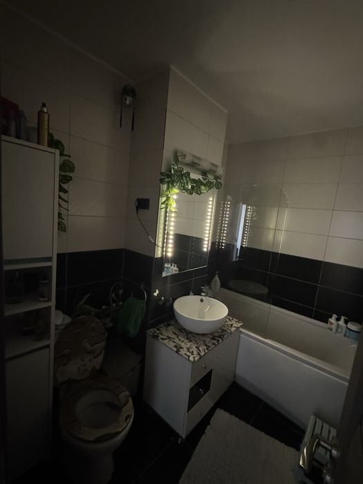 Apartament de vanzare 4 camere