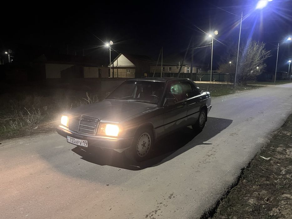 Продам мерседес 190