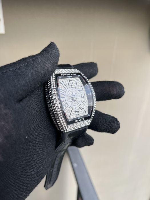 Часовник Pintime НАМАЛЕН!