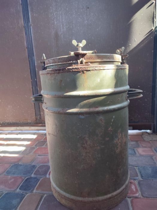 Пищевой бак армейский