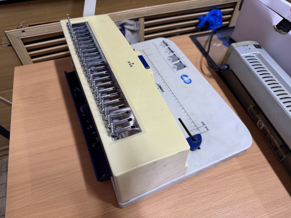 Брошуровщик а4 на 20.