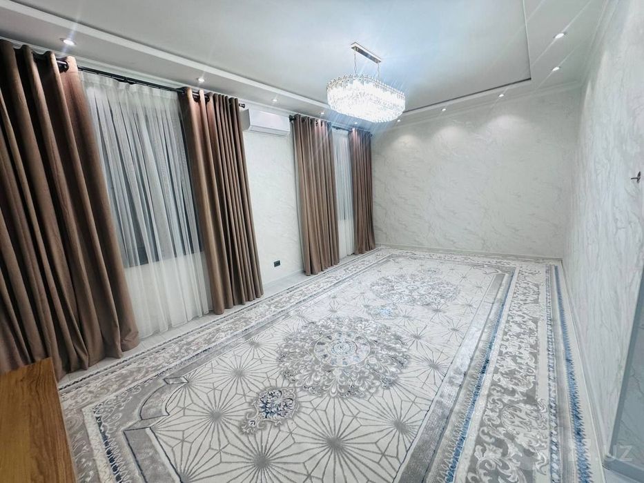 Продам дом в Центре Кибрая.Макро
