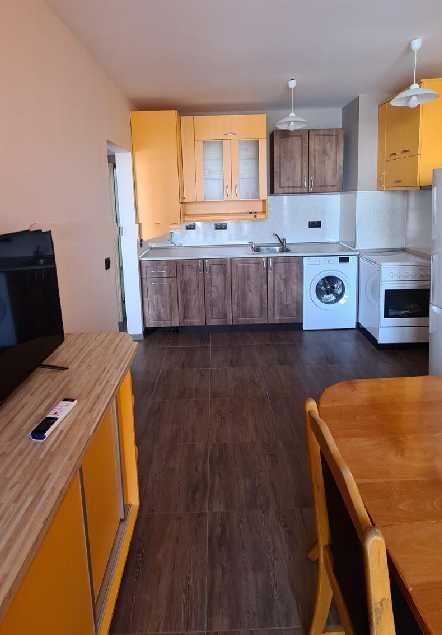 Дава се под наем Двустаен апартамент в София, Надежда 2 - 40 кв.м за 418.2 € - Снимка #2